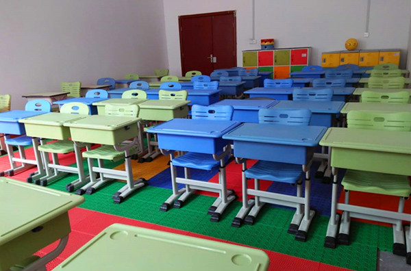 學(xué)校選擇升降課桌的都有哪些優(yōu)勢(shì)？