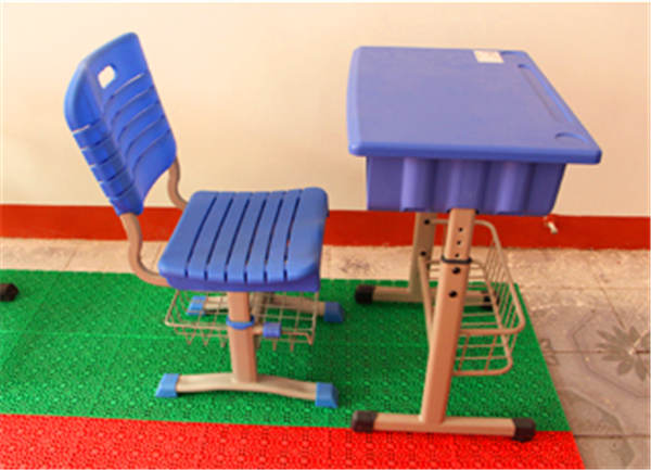 優(yōu)質(zhì)的課桌椅這五個特點比不可少！