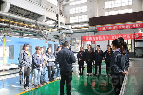 中國(guó)夢(mèng) 勞動(dòng)美∣仲達(dá)塑膠舉辦技能比賽慶?！拔逡弧眹?guó)際勞動(dòng)節(jié)