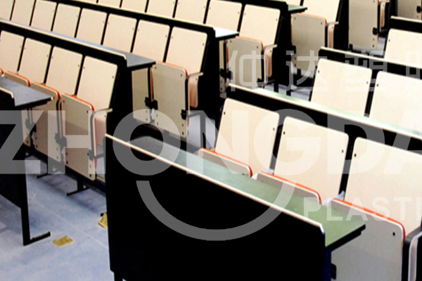 什么樣的階梯課桌椅比較好？