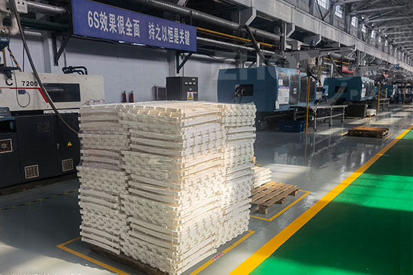 漏糞板在養(yǎng)殖場的應(yīng)用優(yōu)勢！